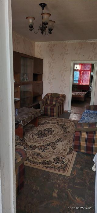 Kvartira 50 Kv. sotiladi  3-qavat