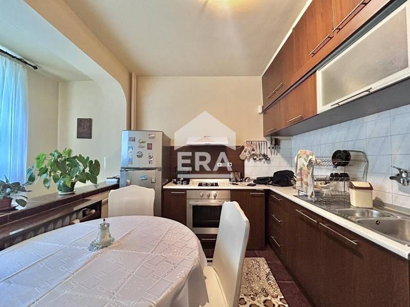 Дава се под наем Двустаен апартамент в София, Иван Вазов - 60 кв.м за 600 € - Снимка #5