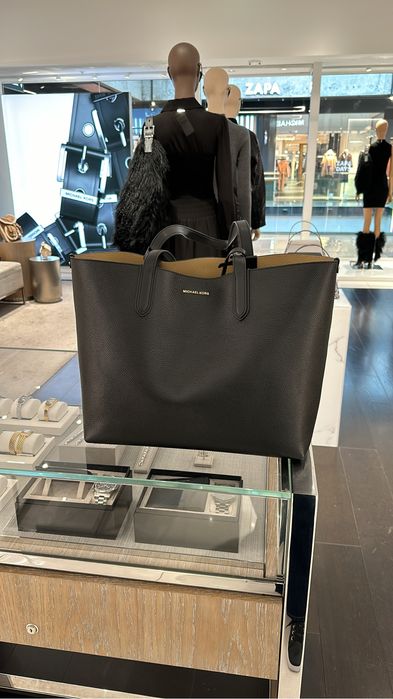 Продаи сумку Michael Kors, оригинал