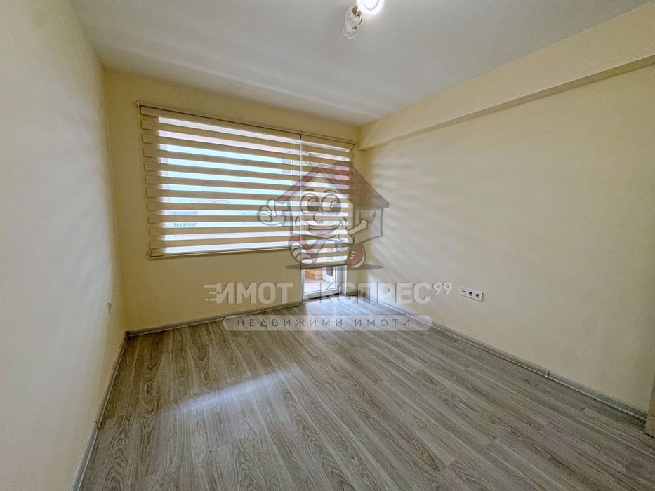 Дава се под наем Тристаен апартамент в Асеновград - 90 кв.м за 298.86 € - Снимка #5