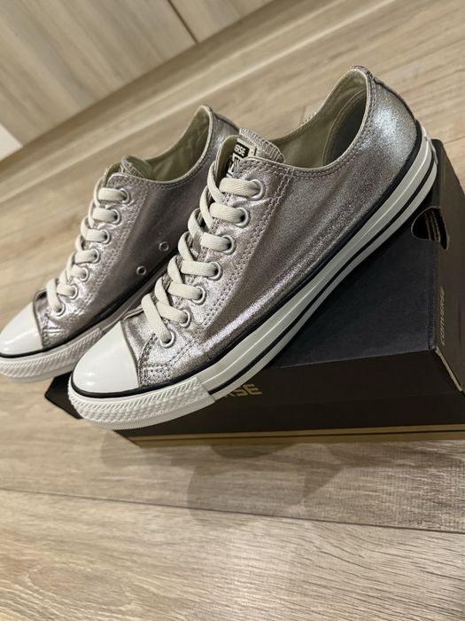 !ПРОДАВАМ! Converse Унисекс кецове Chuck Taylor All Star р-р 42 (27см)