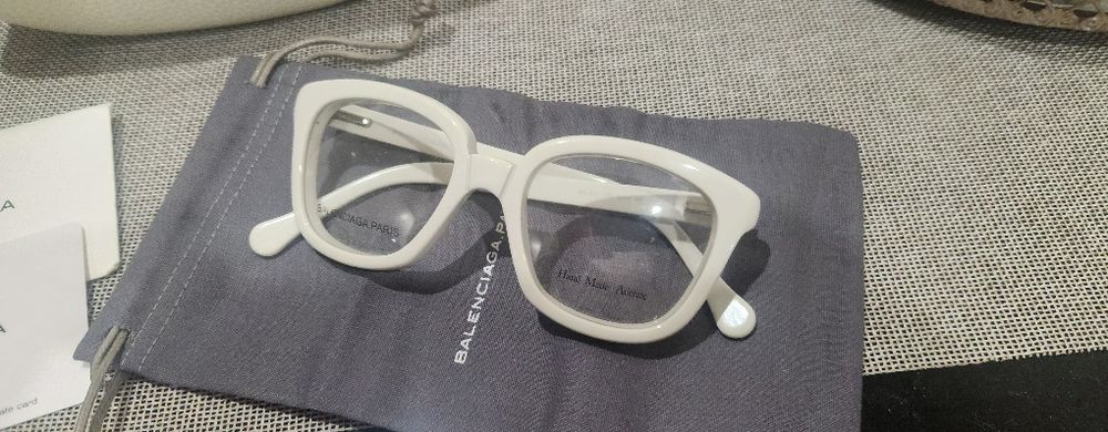Ochelari balenciaga