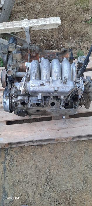 Mitsubishi outlander 2.4 2003год