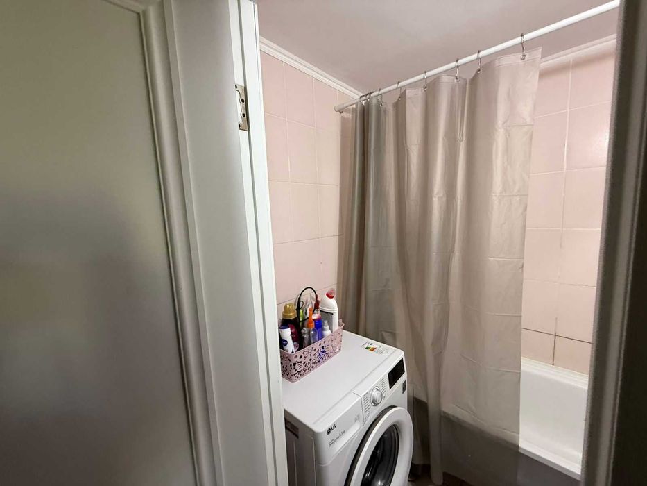 Продам 2 ку беркимбаева 96 9мкр