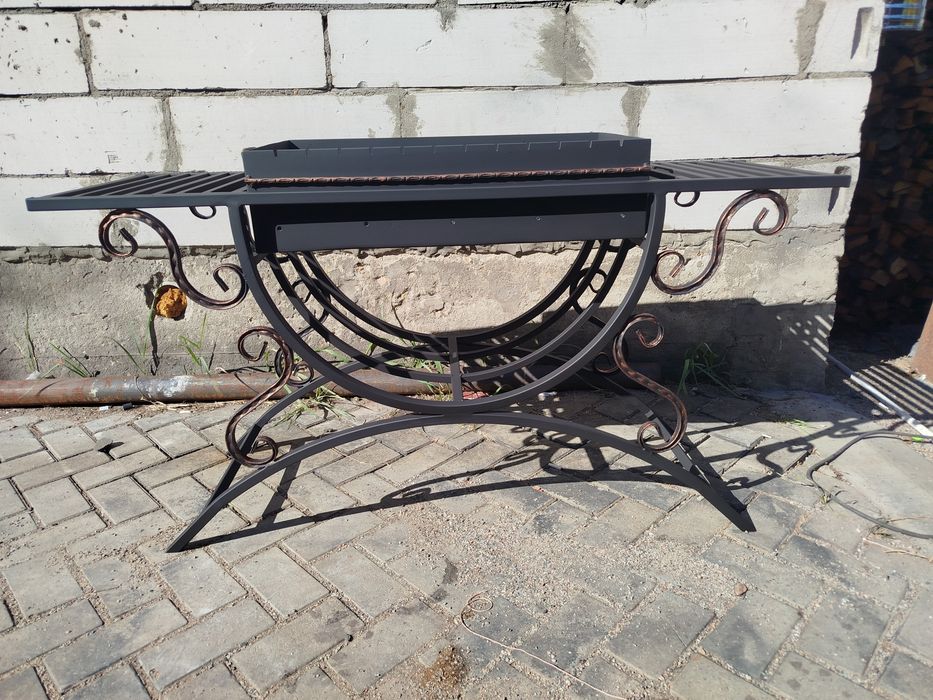 Мангал новый продам