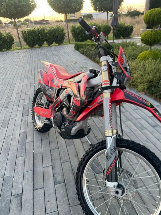 Honda crf 250 2015 година