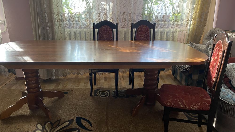 Мебель, стол гостиный