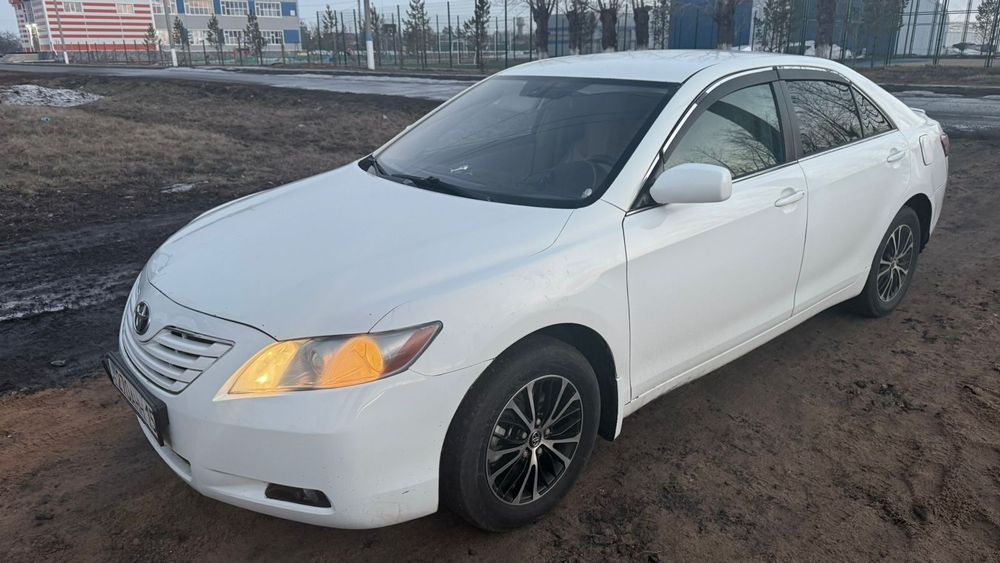 Продам  toyota camry