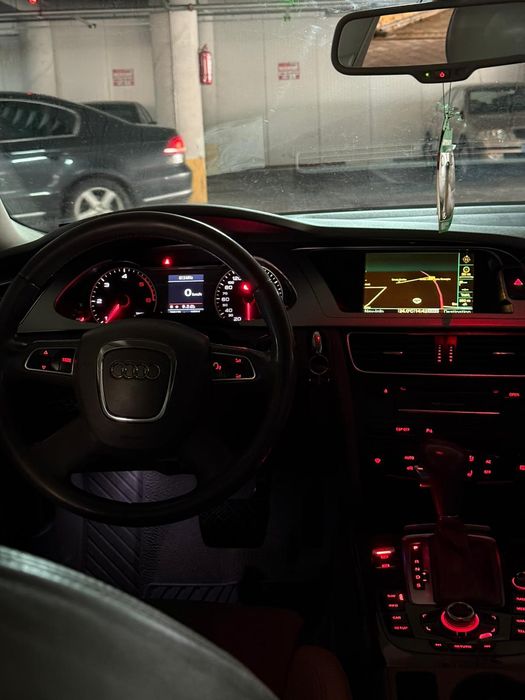 Audi A4 B8 2.0 diesel automat 2010