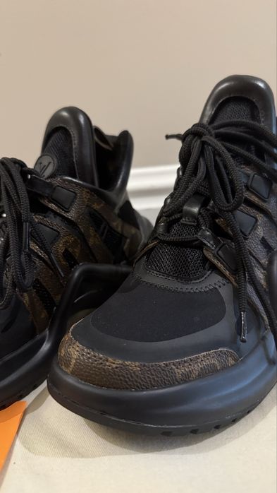 Louis Vuitton sneakers 36