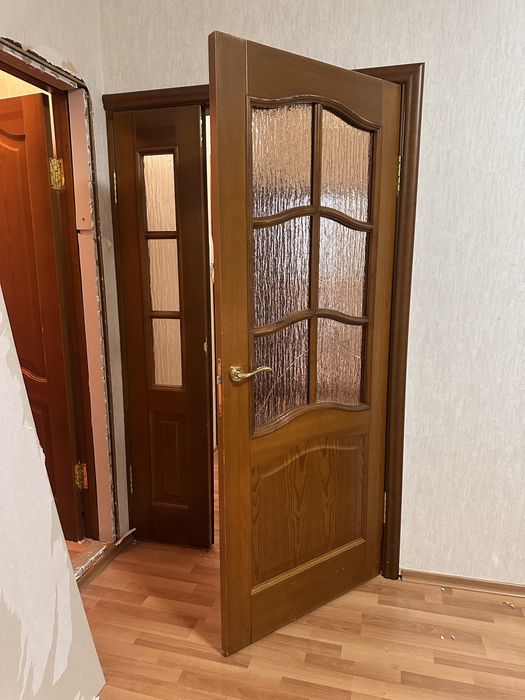 Продам 4 двери