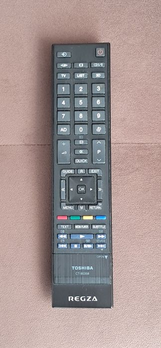 Продавам работещ телевизор Toshiba Regza
