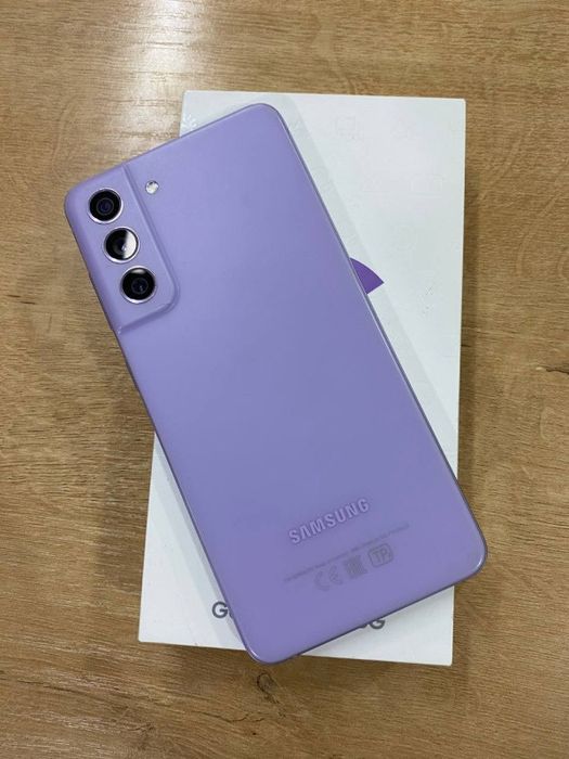 Самсунг S21 128 GB