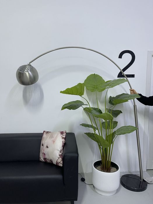 Продаем лампу, состяние хорошее