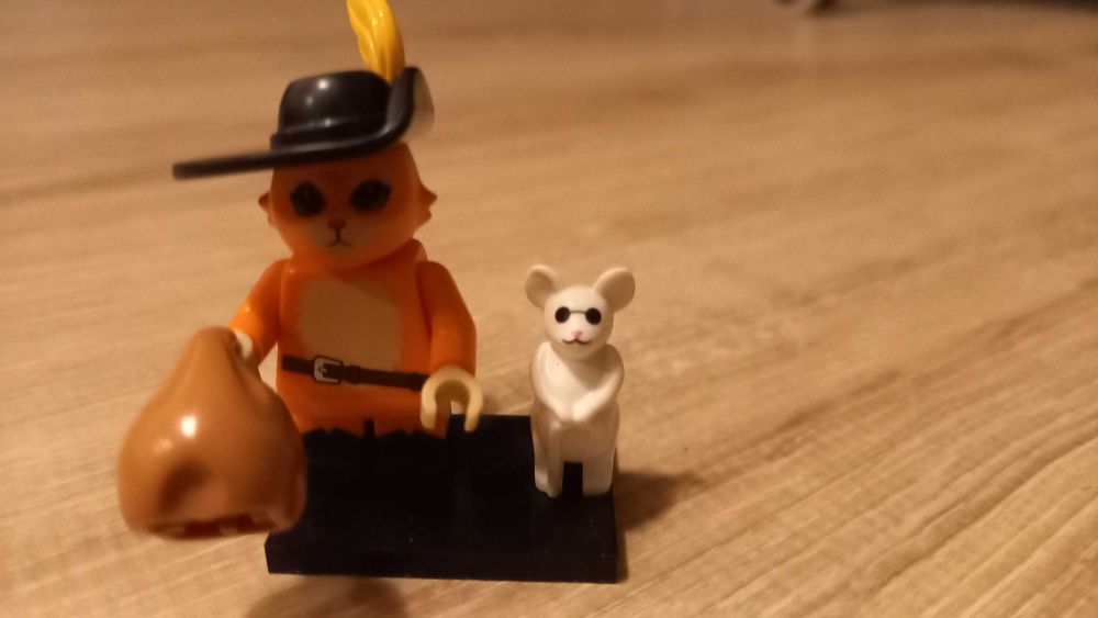Lego Shrek minifigures Котаракът в чизми 6.50 евро