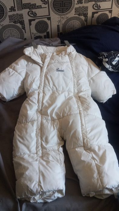 Продам комбезики детские