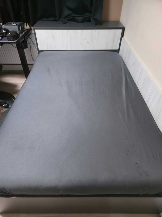 обзавеждане за спалня (гардероб и легло - 120 см.)+ геймърско ел. бюро