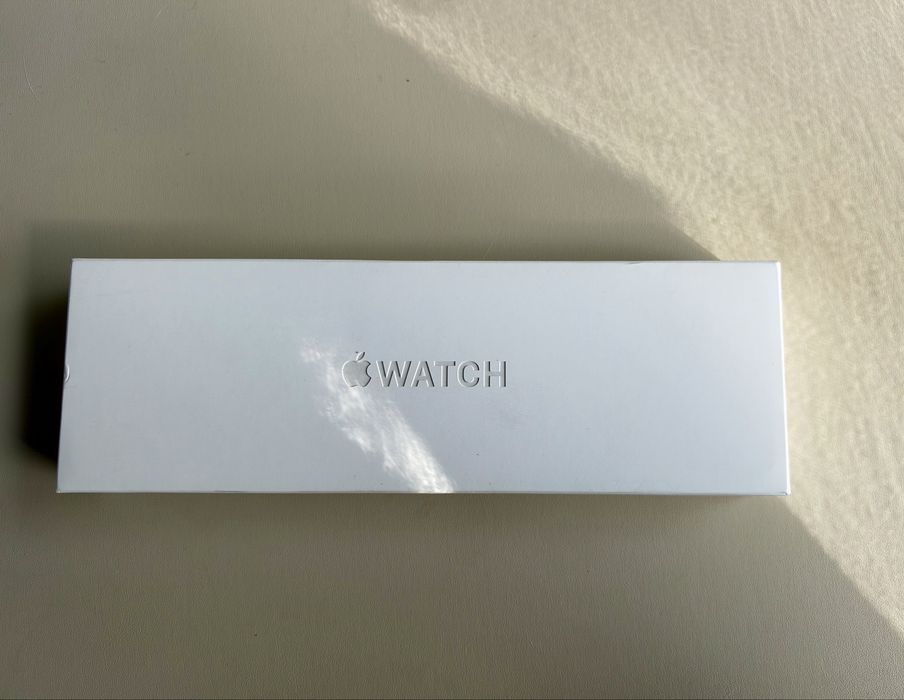 Apple Watch Series 10 42mm GPS Silver Aluminium – Pachet complet