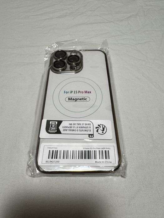 Iphone 15 Pro Max - кейсове