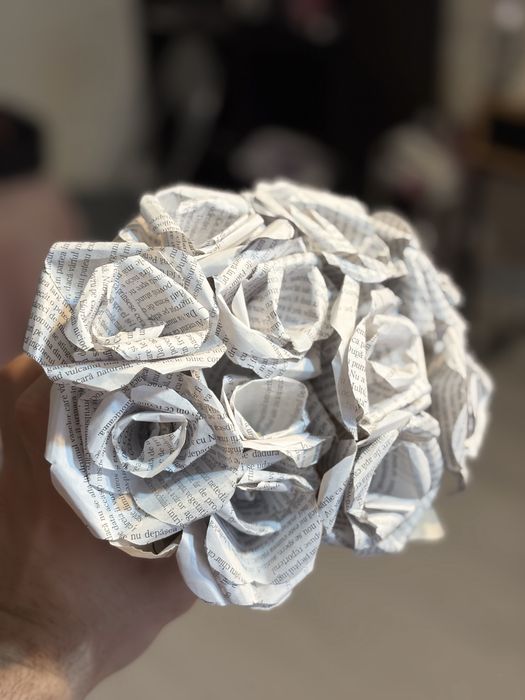 Flori din hartie la comanda