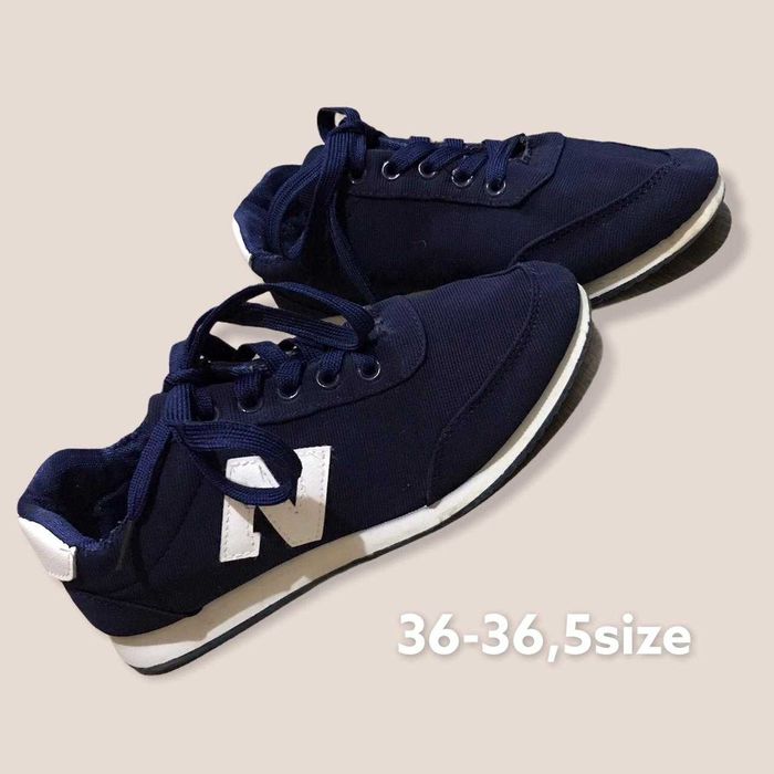 Разнаяобувь для девочки.