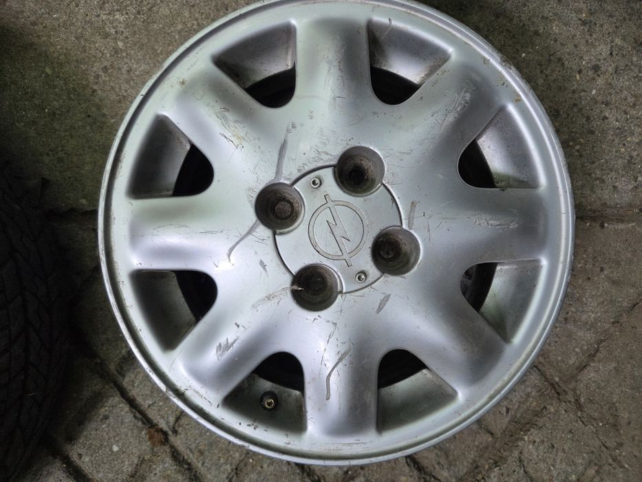 Оригинални лети джанти Opel 14" (4x100) + 2 бр. гуми 175/65 R14