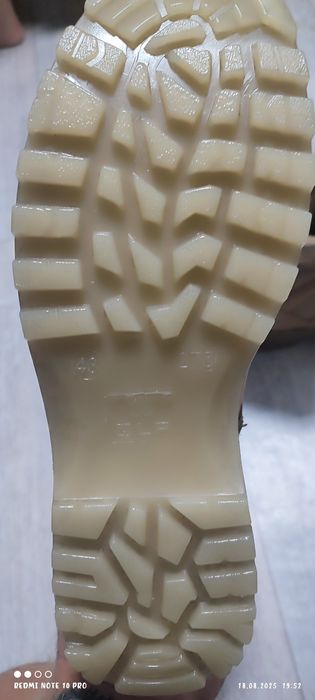 Демисезонные ботинки/берцы