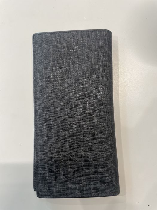 Продам кошелек Montblanc