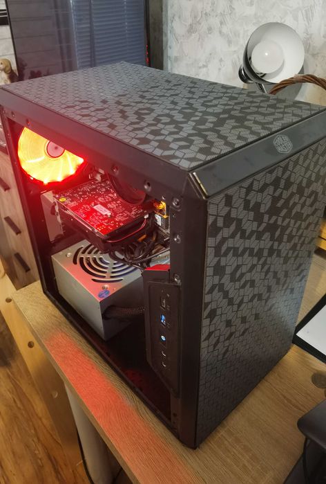 Настолен компютър AMD RYZEN 5