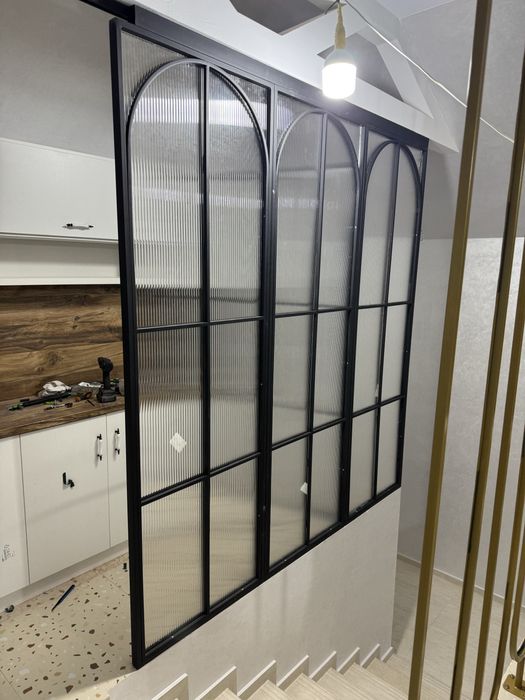 Дверь раздвижная с доводчикос распошная дверь