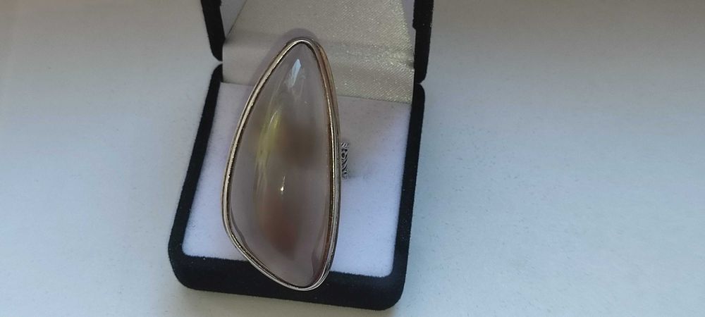 Шикарное женское кольцо с РАУХТОПАЗ ом