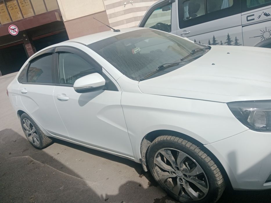 Продам Лада Веста 2019