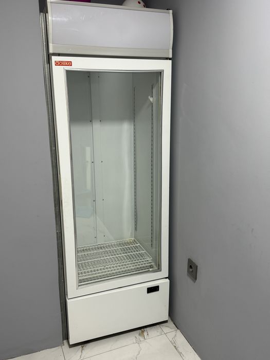 Холодильник открытый