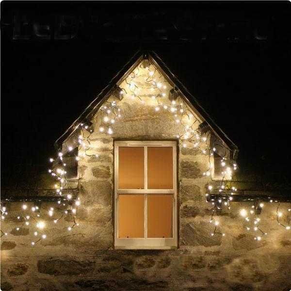 Instalatii turturi 30m perdea franjurata LED, 4 nuante disponibile