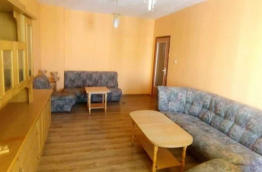 Дава се под наем Двустаен апартамент в Бургас, Меден рудник - зона Б - 76 кв.м за 175 € - Снимка #1