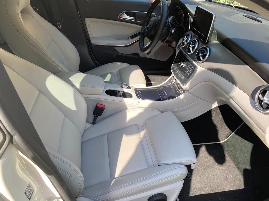 Mercedes-Benz CLA 200D