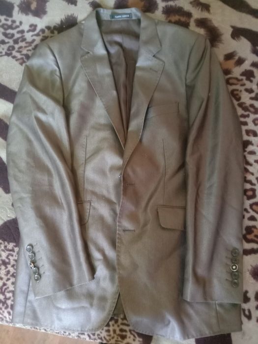 Пиджаки и халат женский