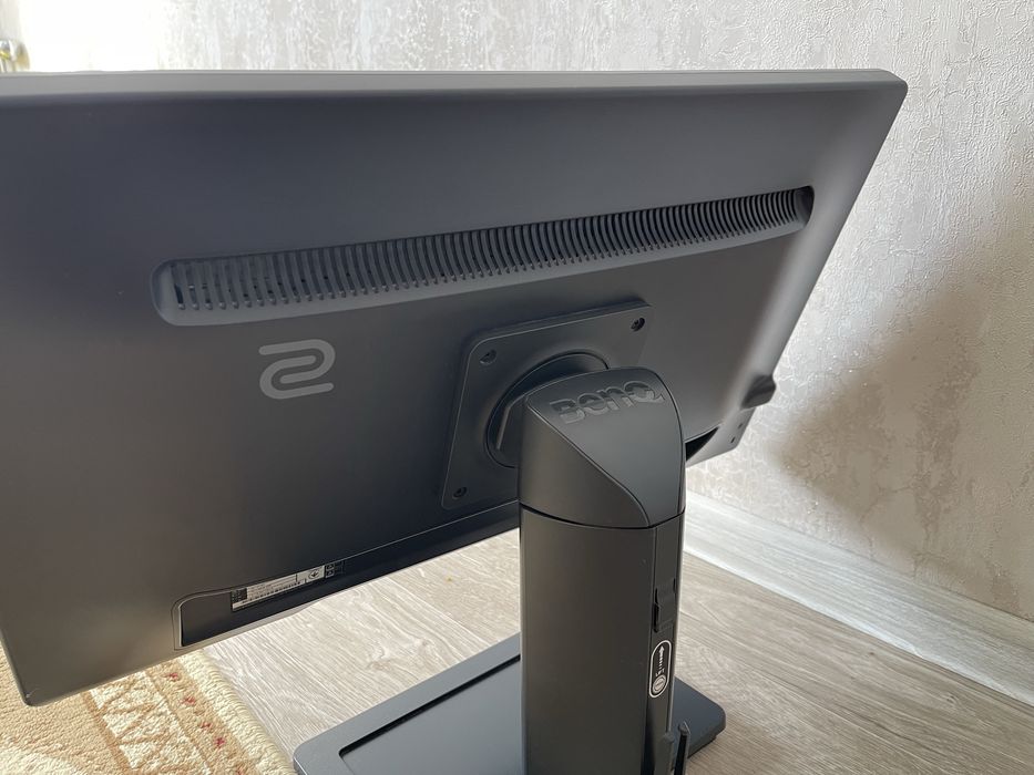 Монитор BENQ - 144гц