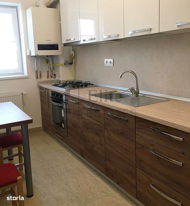 Apartament cu 2 camere de închiriat in Luceafarul