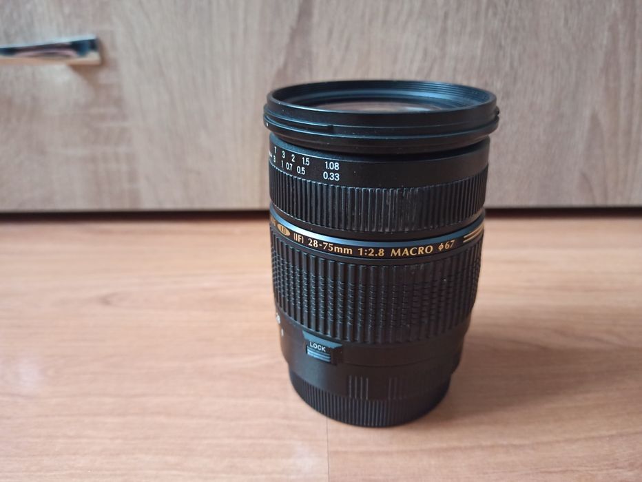 Tamron 28-75 f2.8 montura Canon