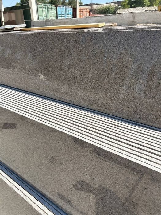 ГРАНИТ Брусчатки Каменный ковёр Травертин