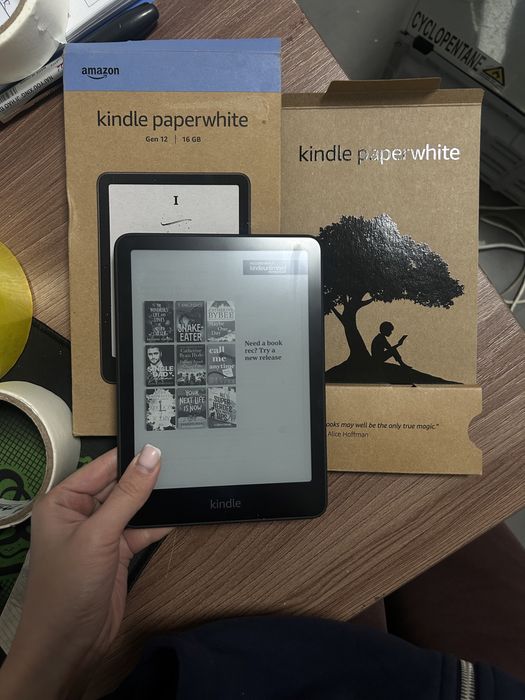 Электронная книга Amazon Kindle Paperwhite
