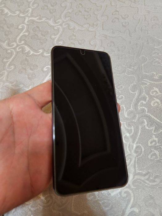 Samsung s22 plus 8/128