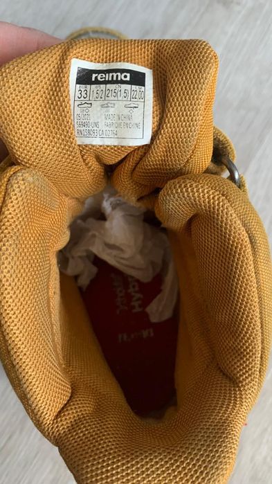 Ботинки детские продам