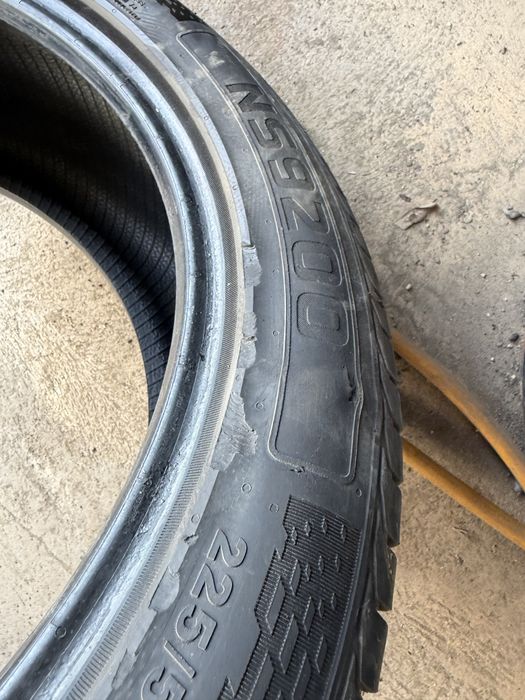 Гуми 225/50/18 M+S на две години