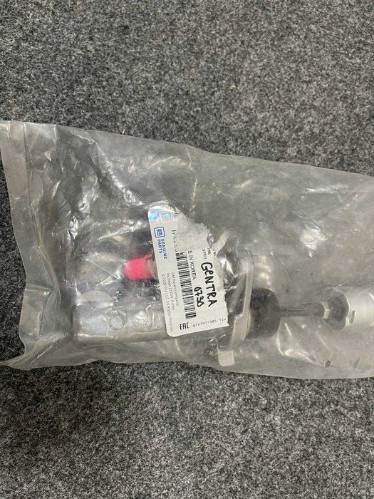 Главный цилиндр сцепления Gentra orginal GM