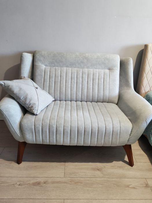 В отличном состоянии диван