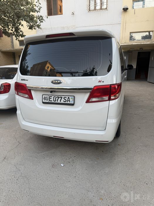 JAC  M4  2026 8+1
