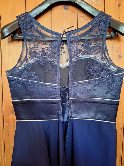 Официална къса рокля !