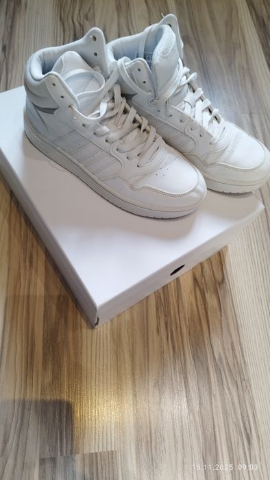 Маратонки Adidas